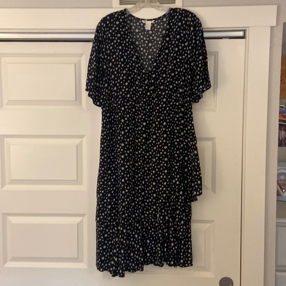 Floral maternity dress
